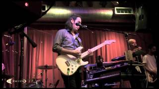 thenewno2 performing "Staring out to Sea" Live at KCRW's Apogee Sessions