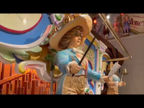 Gimme Dat Ding on a mechanical organ