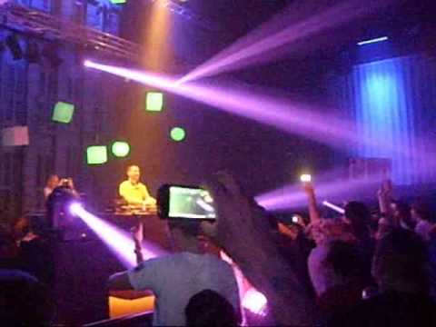 Fast Distance intro with System F - Out Of The Blue (Violin Edit) @ Luminosity BTE10