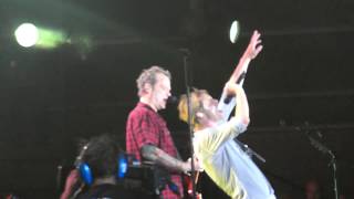 Die Toten Hosen - Paradies / Niemals einer Meinung (9.8.13 at Tempelhof, Berlin)