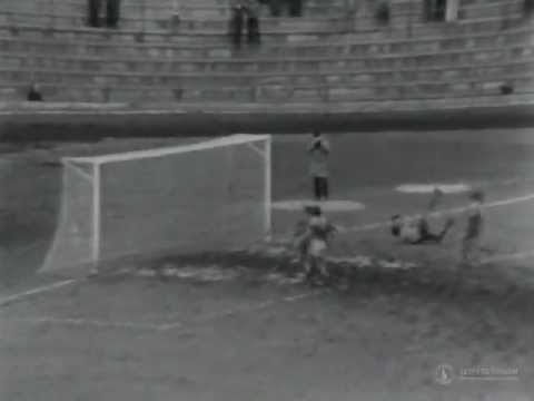 17. kolo: Lokomotiva Košice - Bohemians 1:2, 5. března 1983