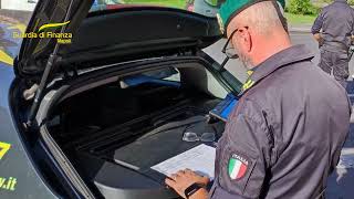 mitraglietta-e-pistola-rubata-in-auto-due-arresti