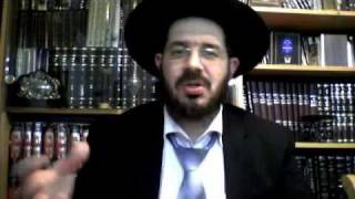 הרב אברהם מלמד-תולדות הבעל שם טוב והחסידות ב' (הרב אברהם מלמד) - התמונה מוצגת ישירות מתוך אתר האינטרנט יוטיוב. זכויות היוצרים בתמונה שייכות ליוצרה. קישור קרדיט למקור התוכן נמצא בתוך דף הסרטון