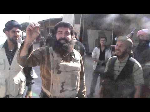 تمركز عناصر كتيبة العلاء الحضرمي وعدد من الكتائب في معرة النعمان في ريف إدلب