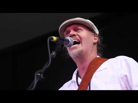 TapRoots - Elegua Chant/Opening/Cravo E Canela