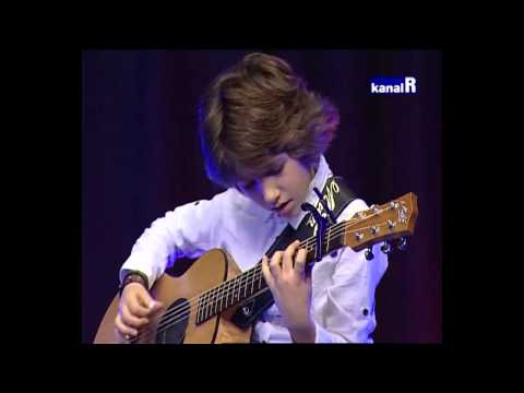 Angelina (Tommy Emmanuel) [Live] - Frano Livingston [10yr]