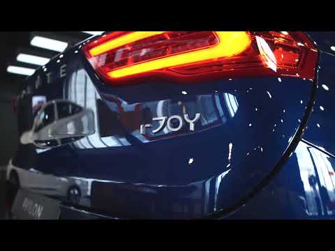 EVOLUTE i-JOY - сдержанный и стильный электромобиль.