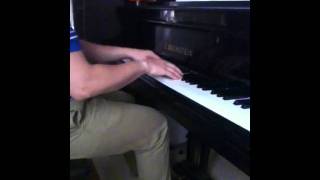 A place of my own ALICIA KEYS(piano)