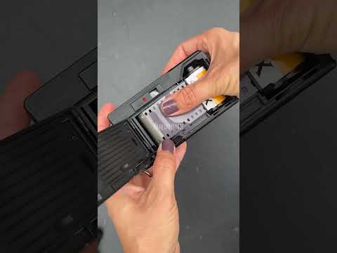 KODAK EKTAR H35, Half Frame Film Camera, 35mm, Reusable, Focus-Free