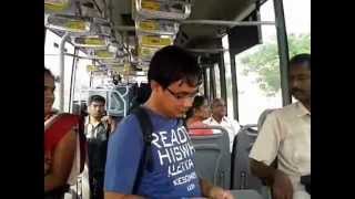 preview picture of video 'Maaleo   Tavel in India   Travel in Chennai Bus'