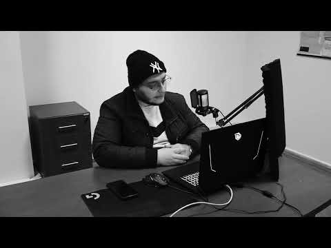 UZAKTAN SEVİYORUM SENİ