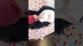 Balík 572/25 – 1,72 kg – Dívčí mix šatiček – 15 ks – 1. jakost + cream