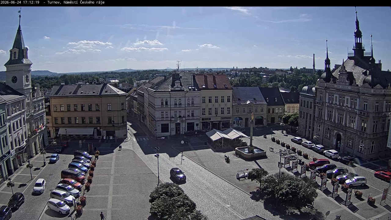 Live webcam view of Náměstí Českého ráje Square