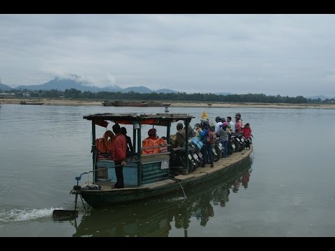 Thể hiện bởi Quỳnh Nga