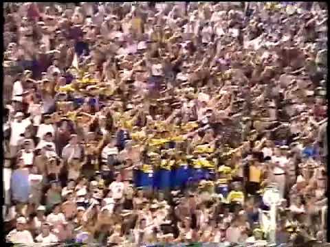 Viradouro 98 - Letra Ao Vivo + Reação no Setor 1 — Dominguinhos do Estácio