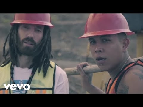 C-Kan & Pipo Ti - De Que Me Sirve (Official Video)