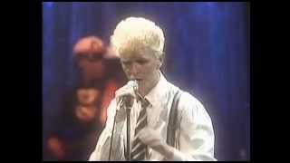 (1983) David Bowie / Breaking Glass
