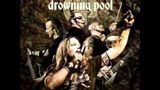 drowning pool - enemy (live) (with lyrics)