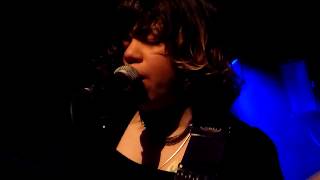 Screaming Females - Bird In Space/Halfway Down (live @ Vera, Groningen 2019)