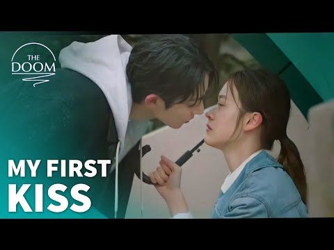 Na Ji-na can't forget her first kiss with Cha Joo-ik | Doom at Your Service Ep 7 [ENG SUB]