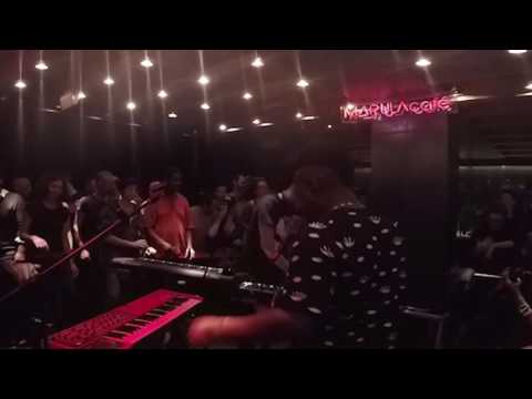 Omar vs Mark de Clive-Lowe "Dancing Now" Live in Barcelona