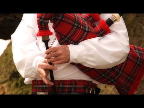 Flower of Scotland, Scotland The Brave, bagpipes and drums.Scottish.Instrumental.Street.Music Video