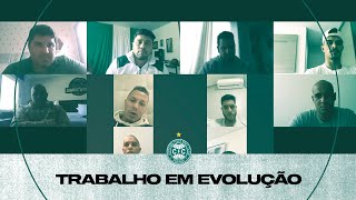 Trabalho em evolução",
 