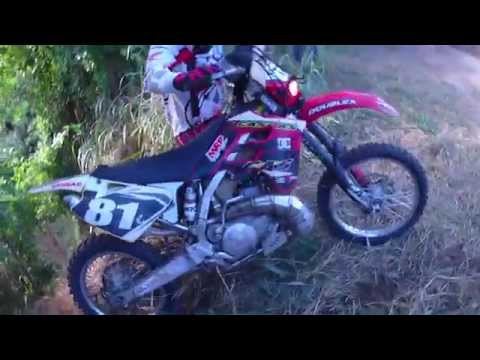 dinho mandando manobra vertical cobra