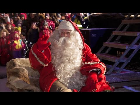 El Pare Noel abandona la seva caserna general de Lapònia per realitzar les seves tasques de repartiment