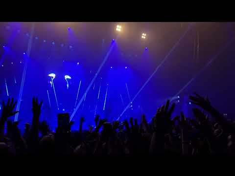 M83 - Outro @ Camden Roundhouse, London 29/06/2023