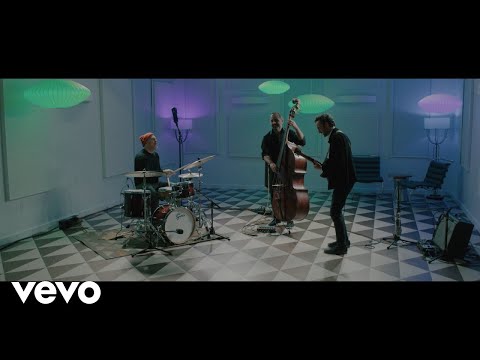 Julian Lage - Chavez (Official Video)