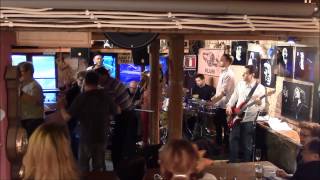 Pessoal Live at Club Aslak and The Eskimos (part 1)