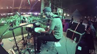 Qi Razali (OAG) performing Permysuri Live at RTW 16