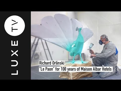 Richard Orlinski - "Le Paon" for 100 years of Maison Albar Hotels - LUXE.TV