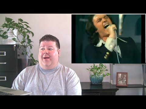 Voice Teacher Reacts to Camilo Sesto - Gethsemane