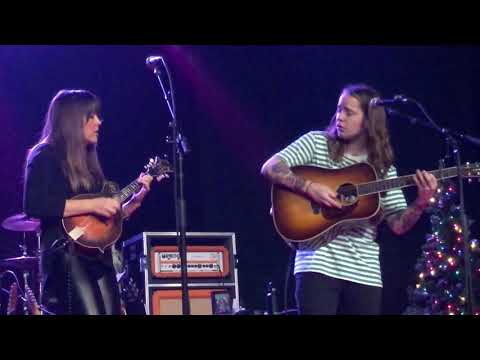 Jenni Lynn w/Billy Strings - Burn Another Candle (String The Halls 2)