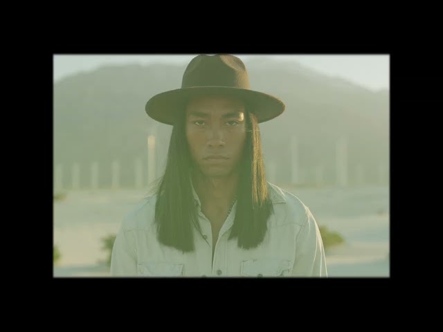 Vídeo relacionado con Wrangler Hombre Jeans 13MWZ, Original Regular Bootcut Fit, Straight Leg, Azul (Stonewashed), 32W / 30L