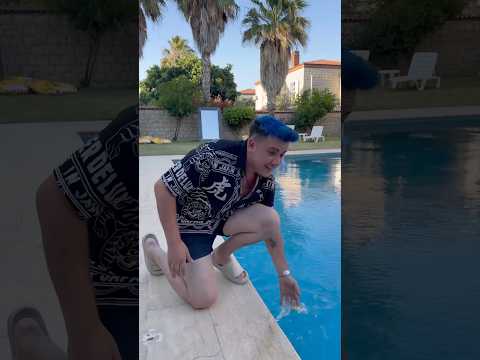 Semih Varol | HOW BEAUTIFUL IS THE POOL❤️ fun video | #semihvarol #shorts