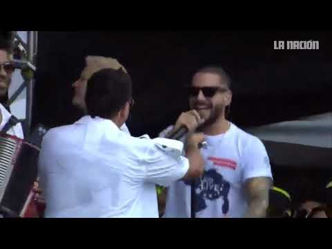 Maluma y Silvestre Dangond interpreta "Vivir Bailando" en el Venezuela Aid Live