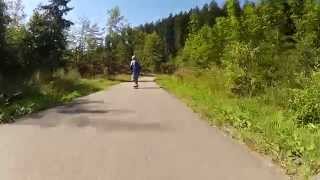 preview picture of video 'Longboard freeride Poland - Bart freeride # 1'