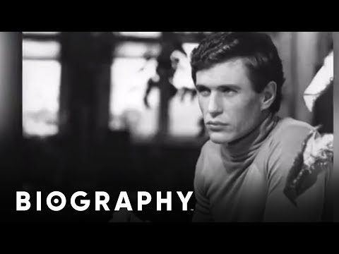 On This Day: May 31 - Clint Eastwood, Walt Whitman, Colin Farrell | Biography