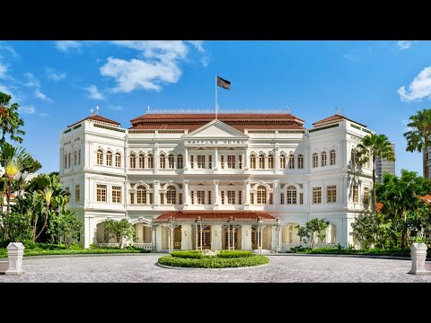 Raffles Singapore | Asia’s Most Iconic Luxury Hotel (4K Tour)