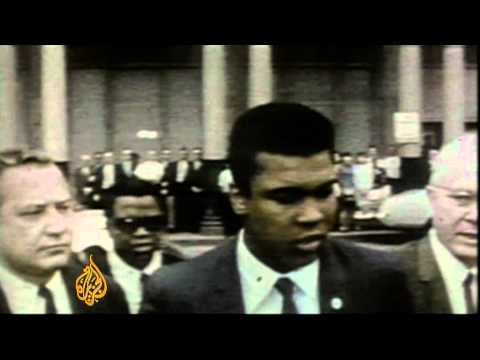 Muhammad Ali receives prestigous award