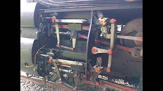 Download lagu LOKOMOTIF KERETA UAP BAHAN BAKAR MASIH PAKAI KAYU... mp3