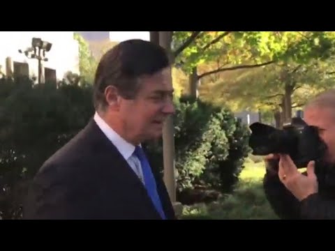 Paul Manafort, Rick Gates to remain under house arrest