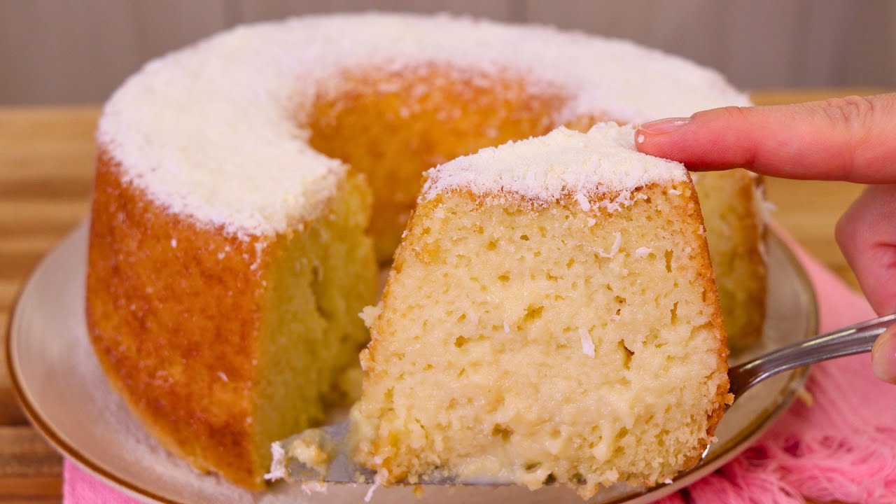 MOIST AND JUICY! EASY AND DELICIOUS 4 MILK ICE CAKE WITH COCONUT