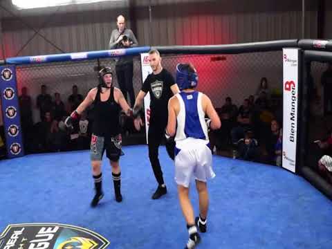 Wimp 2 Warrior Montreal - Series 1 Finale Fight #1