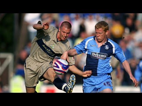 League 2 Semi-finals 1st Leg 2008 - Wycombe Wanderers Vs Stockport County