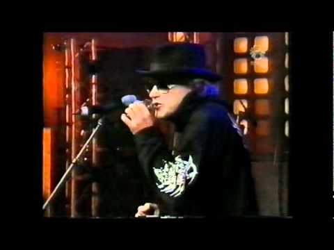 10. Rúnar Júlíusson - Ást á skítugum skóm