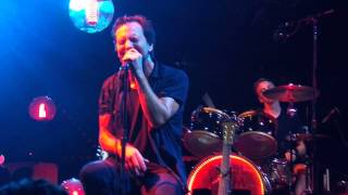 Pearl Jam - Parachutes - London, ON (July 16, 2013)